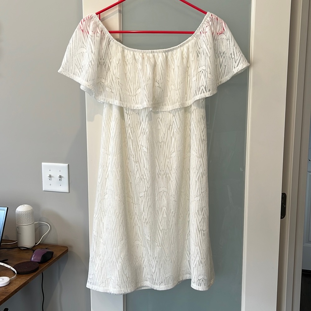 Apt 9 White over the shoulder dress, Size S